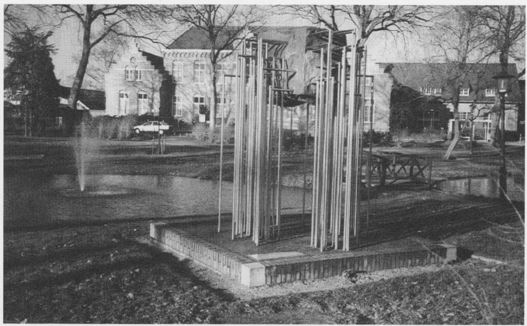 Dwèrs door Nuenens verleden: monument voor de Brabantse kloosterorden
